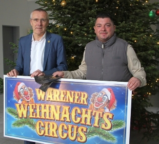 Weihnachtszirkus_StadtWarenM