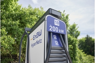 EnBW Schnellladestation mit 200 kW Ladeleistung