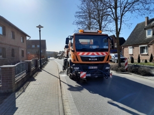 KehrmaschineStadtbauhof©StadtWarenM